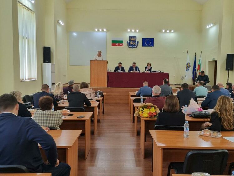 Запознаха съветниците с индекса на гражданско участие