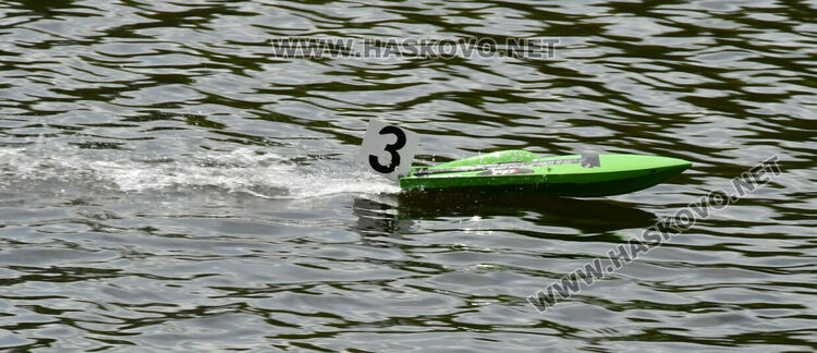 Световни и европейски шампиони се включиха в Държавното по корабомоделен спорт