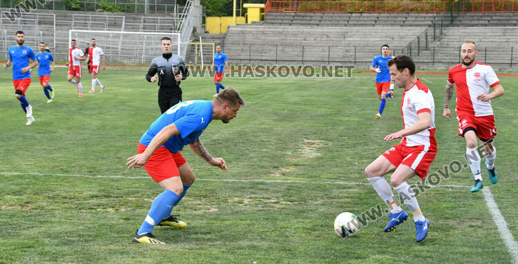 “Саяна Хасково” с домакински успех над “Асеновец” с 3:1