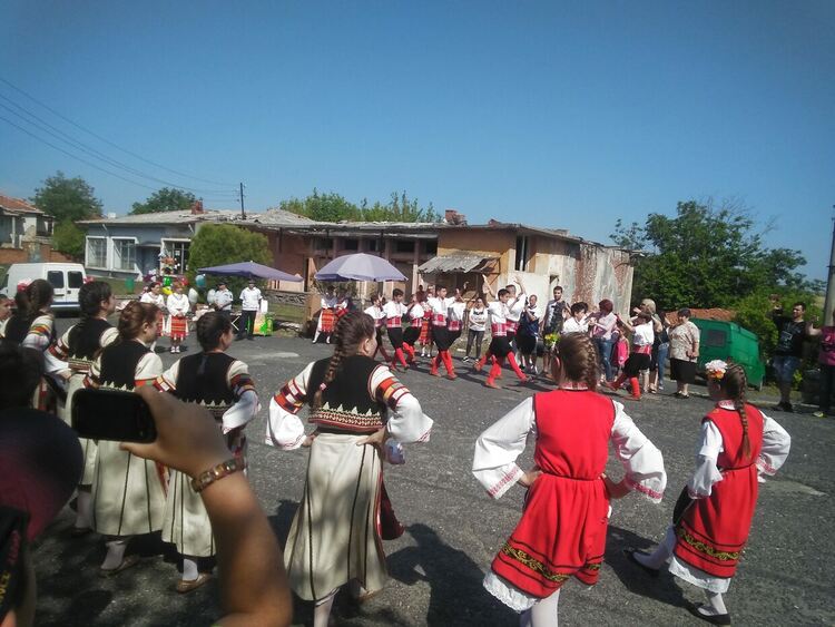 След две години прекъсване отново събор в Пчеларово