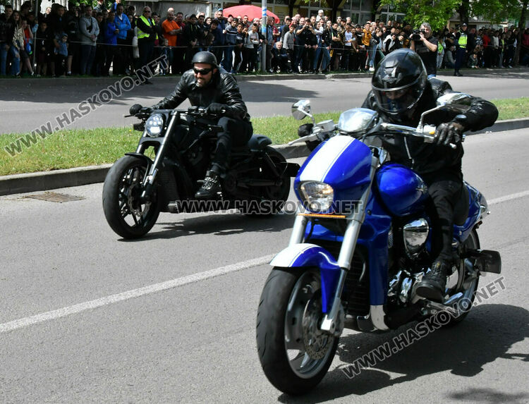 Рокерско шоу и състезателни стартове в Харманли