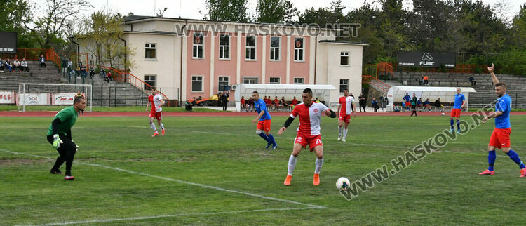 “Саяна Хасково” с домакински успех над “Асеновец” с 3:1