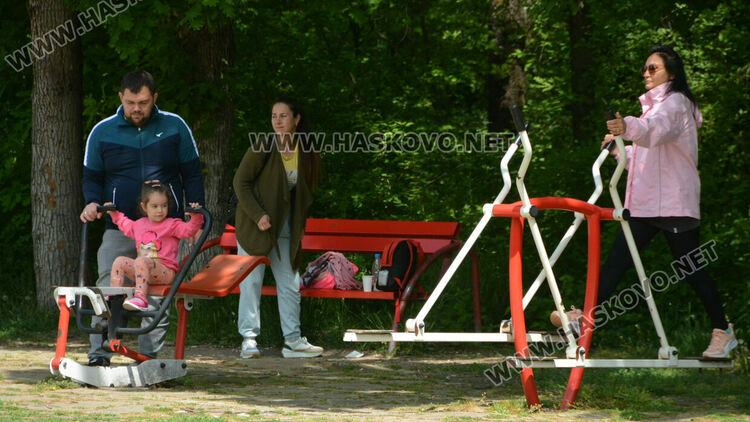 Изпочупиха лодката в езерото в “Кенана”