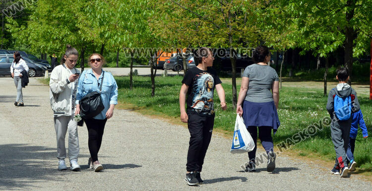 Изпочупиха лодката в езерото в “Кенана”