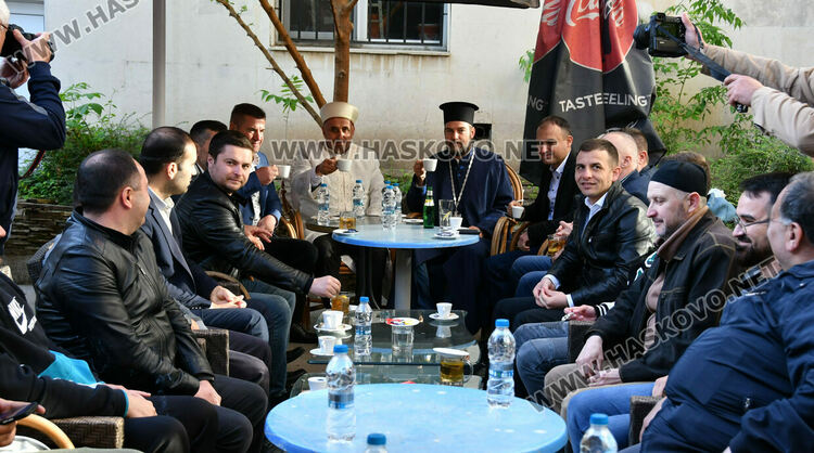 Мюсюлманите се върнаха отново в джамиите за Рамазан байрям