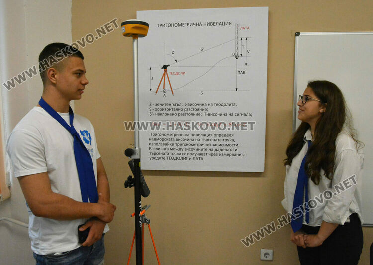 Четири кабинета в синхрон с новите технологии подготвят специалисти в Царската гимназия в Хасково