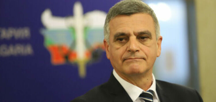 Учредяват партията на Стефан Янев