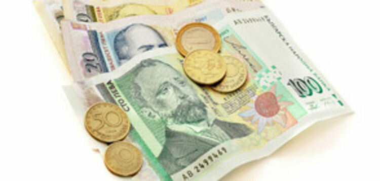 Проучване на КНСБ: Какъв доход е нужен за месечната ни издръжка