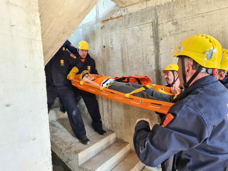 Доброволно формирование "Асеневци" в съвместно учение с доброволци от Рудозем и Велинград (снимки)