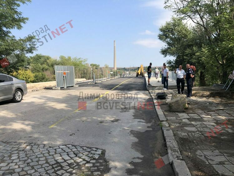 Затварят отсечката от моста над р. Марица до кв. Марийно за асфалтиране