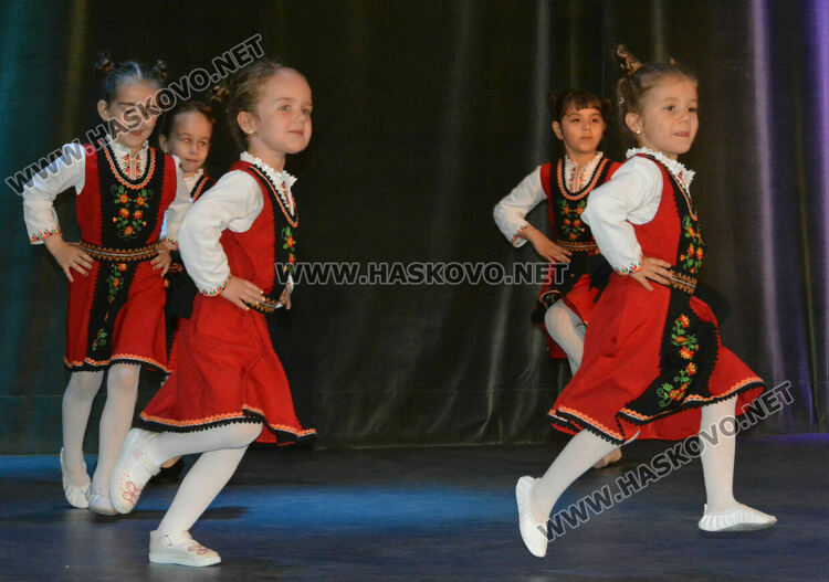 Хасково е фестивална сцена на камерния танц