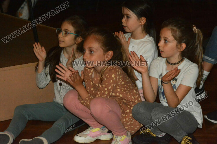 Хасково е фестивална сцена на камерния танц