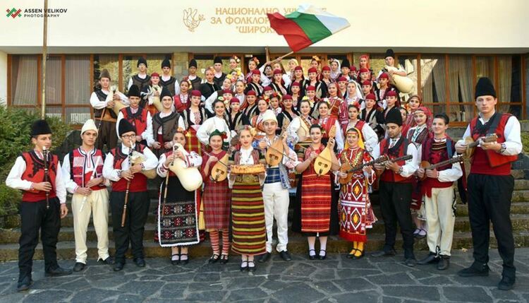 50 години отбелязва НУФИ "Широка лъка" с голям концерт днес