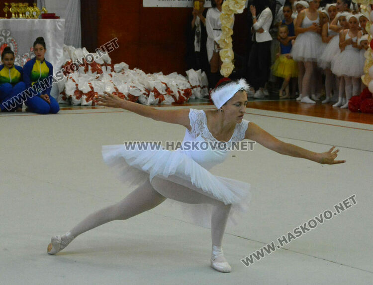 500 гимнастички в Международния турнир “Кралица на Аида”