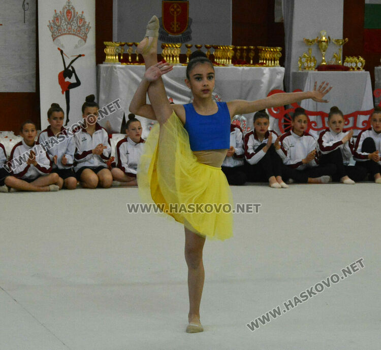 500 гимнастички в Международния турнир “Кралица на Аида”