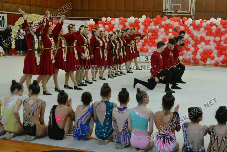 500 гимнастички в Международния турнир “Кралица на Аида”