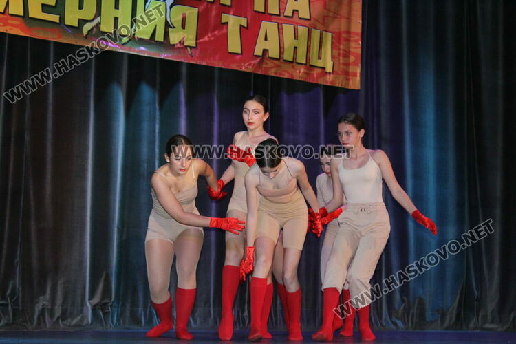 Купата на кмета на Хасково от фестивала на Камерния танц заминава за Перник