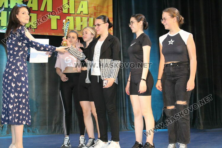 Купата на кмета на Хасково от фестивала на Камерния танц заминава за Перник