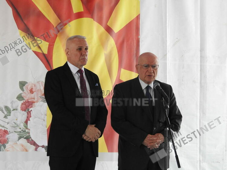 Ансамбъл „Кърджали“ обра овациите на международния фолклорен фестивал в Северна Македония