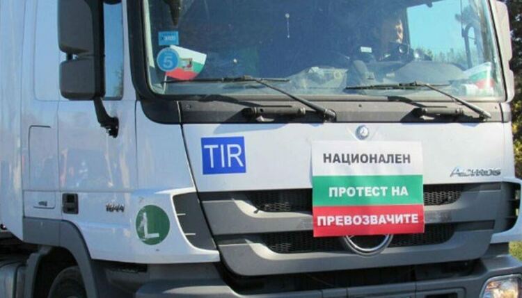 Себахтин Исмаил за протеста на превозвачите: Министър Събев не прави връзка с действителността