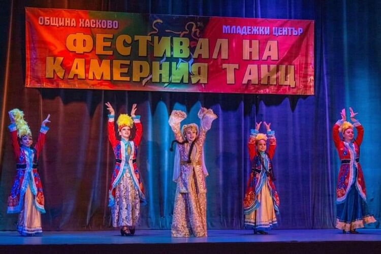 Галаксико с множество награди от Националния танцов фестивал на Камерния танц