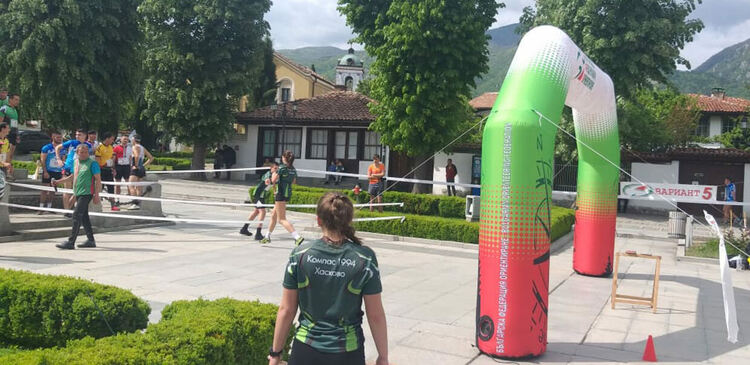 „Компас“ със силно участие в Държавното първенство и състезания по спортно ориентиране 