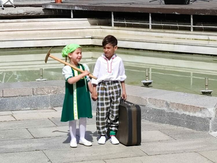 С концерт на деца под мотото "Ние, децата на Европа" Димитровград отбеляза днешния празник 