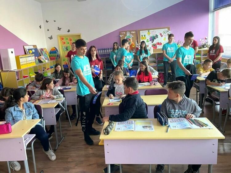 Ученици, посланици на ЕС, отбелязаха Деня на Европа