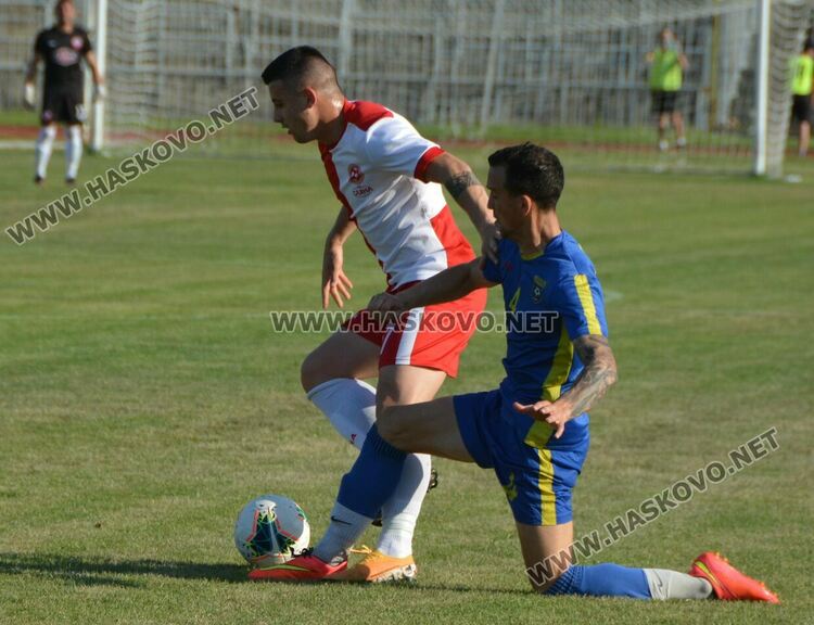 "Саяна Хасково" и "Димитровград" не успяха да се победят