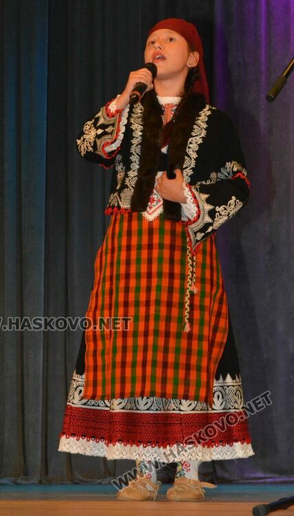 ОУ &bdquo;Св. Климент Охридски&ldquo; празнува 85 години от създаването си