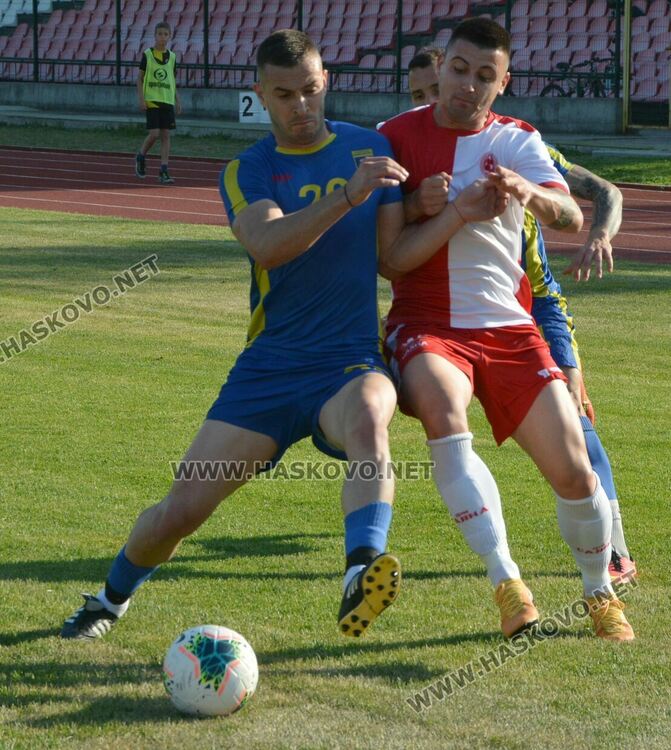 "Саяна Хасково" и "Димитровград" не успяха да се победят