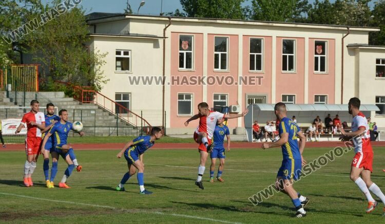 "Саяна Хасково" и "Димитровград" не успяха да се победят