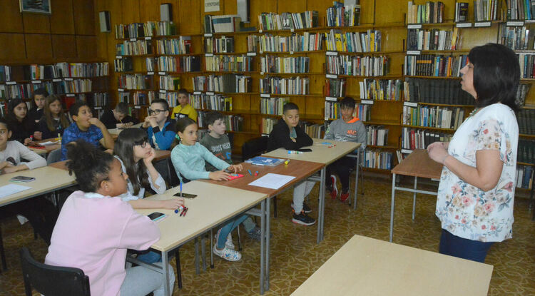 Училище &bdquo;Св. Климент Охридски&ldquo; с иновативни уроци по НП &bdquo;Иновации в действие&ldquo;