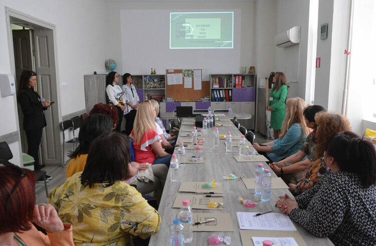 Училище &bdquo;Св. Климент Охридски&ldquo; с иновативни уроци по НП &bdquo;Иновации в действие&ldquo;