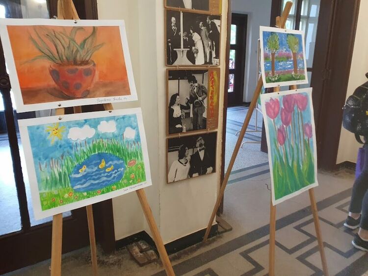 Растения и животни "превзеха" първия етаж на читалището в Първомай