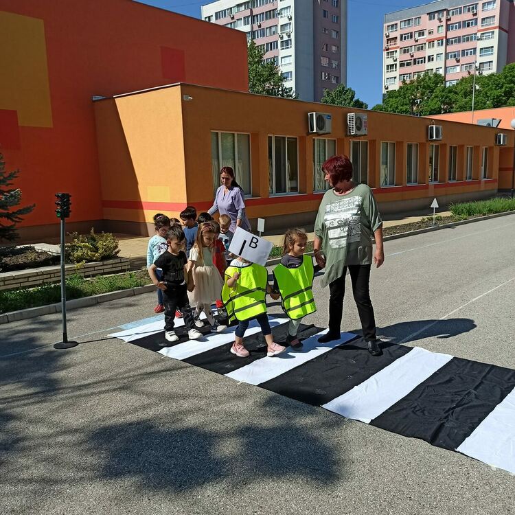 Спортен празник „Моето безопасно детство“ в градина „Слънце“
