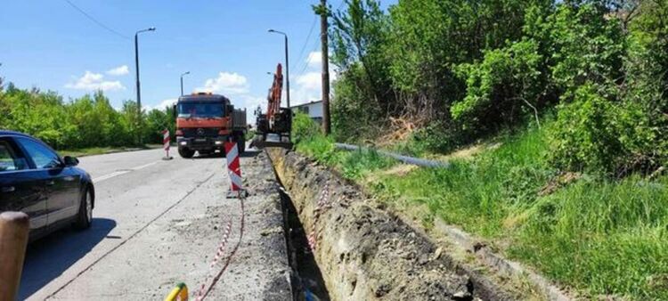 В ход са дейностите по ремонта на улица „Освобождение“ в кв. Тева