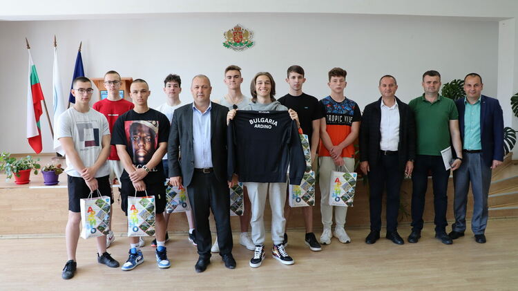 Младите баскетболисти от Ардино с нови екипи на турнир в Турция