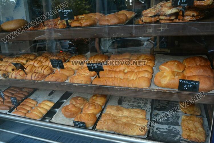 С 20 стотинки поскъпна хлябът в Хасково, задържат цената на закуските
