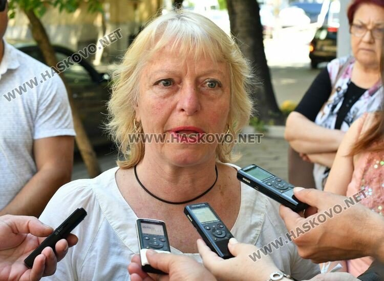 Елена Михайлова