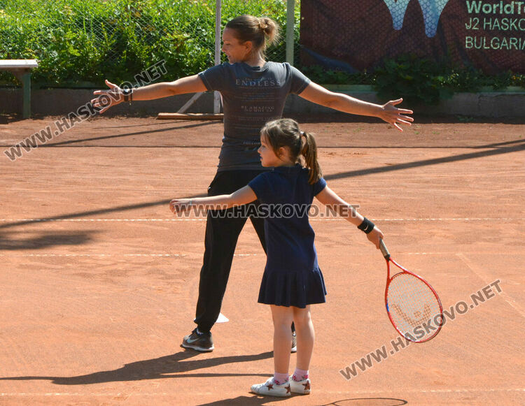 Открити тренировки в Хасково за Деня на българския спорт