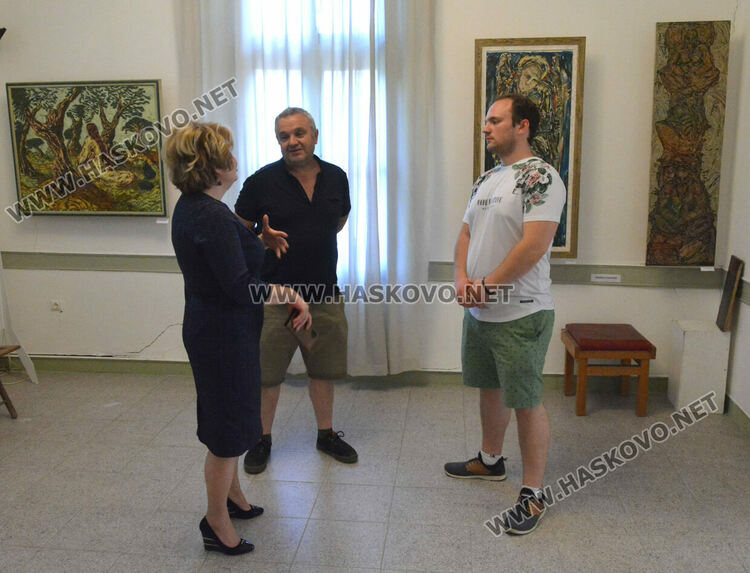  „Бащи и синове“: Художниците Ивайло Каменов и Сашо Каменов в галерия „Атанас Шаренков“