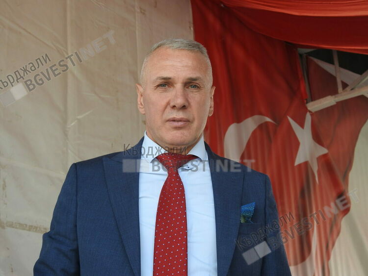 Д-р Шенол Тахир