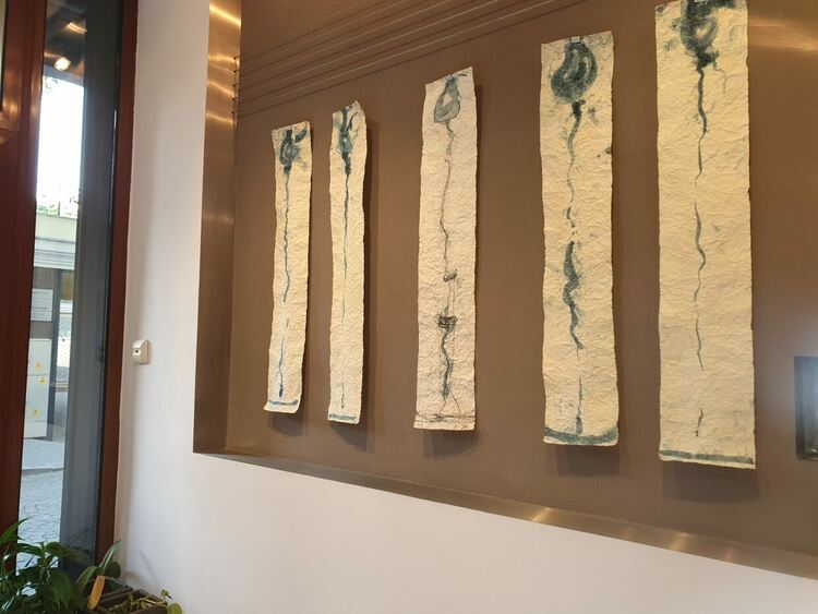 Галерия "Резонанс" представя изложбата на Иван Генов "А ти не бе до мен"