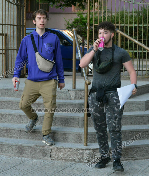 1456 зрелостници се явяват на матурата по БЕЛ в Хасковско