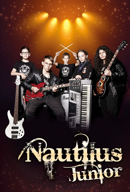 Първи самостоятелен концерт на Наутилус бенд - Първомай