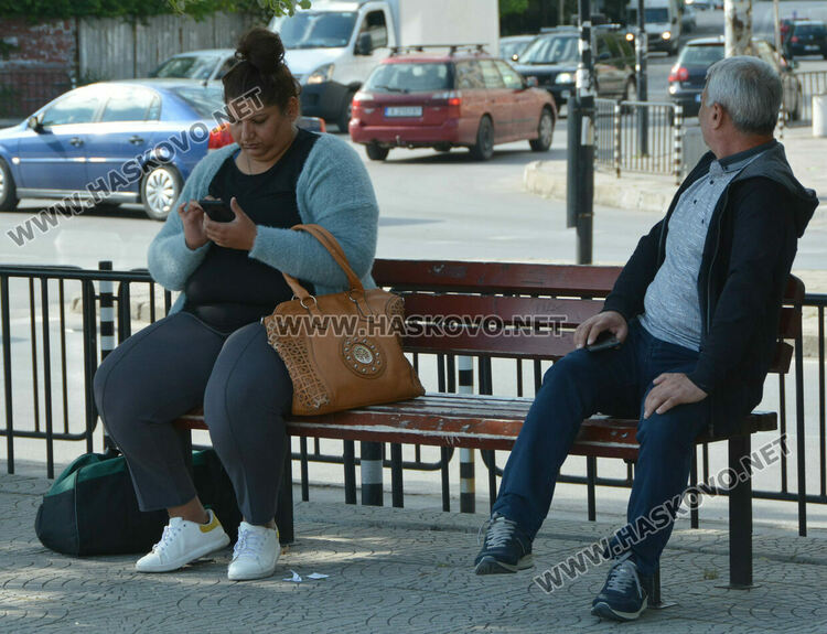 Протест: Хасковски автобуси спряха превоз на пътници, хора останаха по спирките