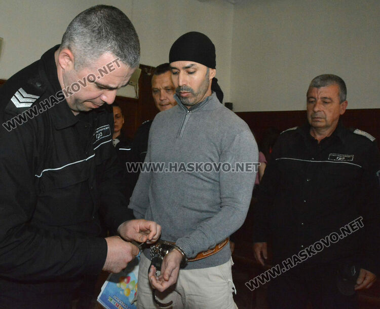 Мексиканецът, задържан за убийството на Тургай, поиска да прави цирк в България