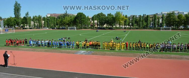 Стартира детският футболен турнир на стадион „ Младост“