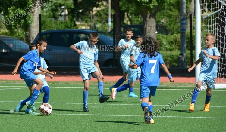 Стартира детският футболен турнир на стадион „ Младост“
